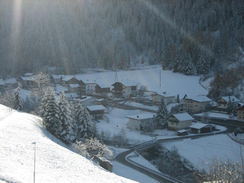 Apartamento Haus Evelin Sankt Leonhard im Pitztal Exterior foto